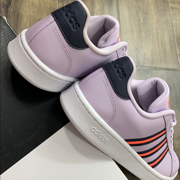 ADIDAS WMNS GRAND COURT SHOES - Picture 11 of 16